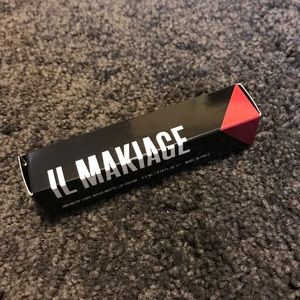 IL MAKIAGE lipstick